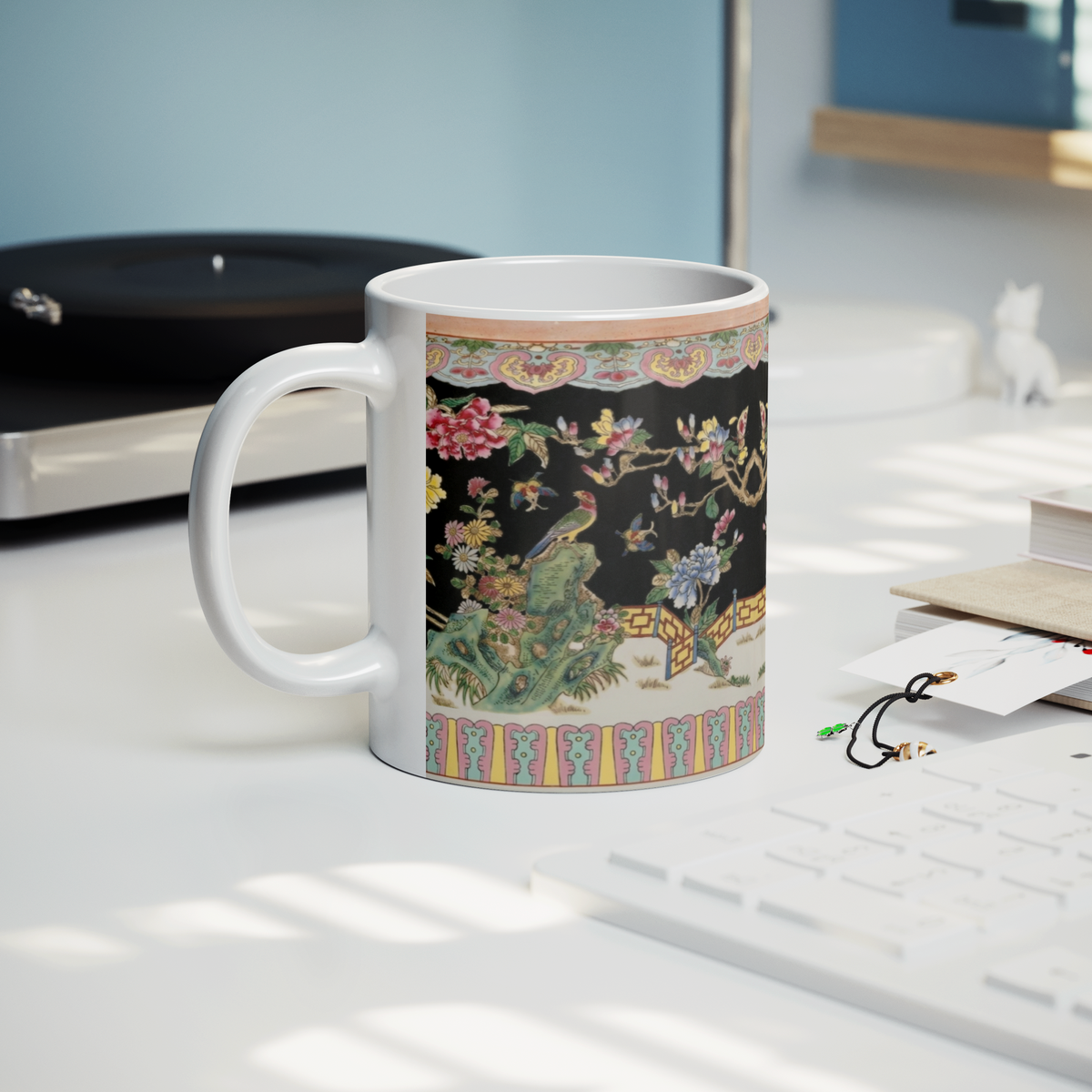 Blanches_Vase_-_Mug_Lifestyle_Record_Player_Mockup.png_15558454